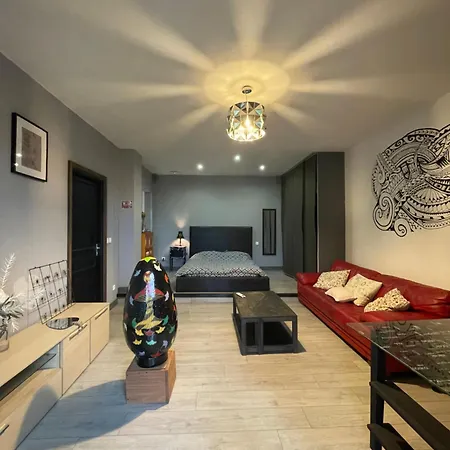 D'hote D'artiste Πανσιόν